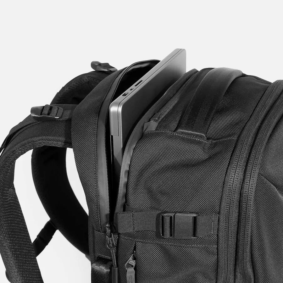 Aer Travel Pack 3 Small- Black Ballistic Nylon