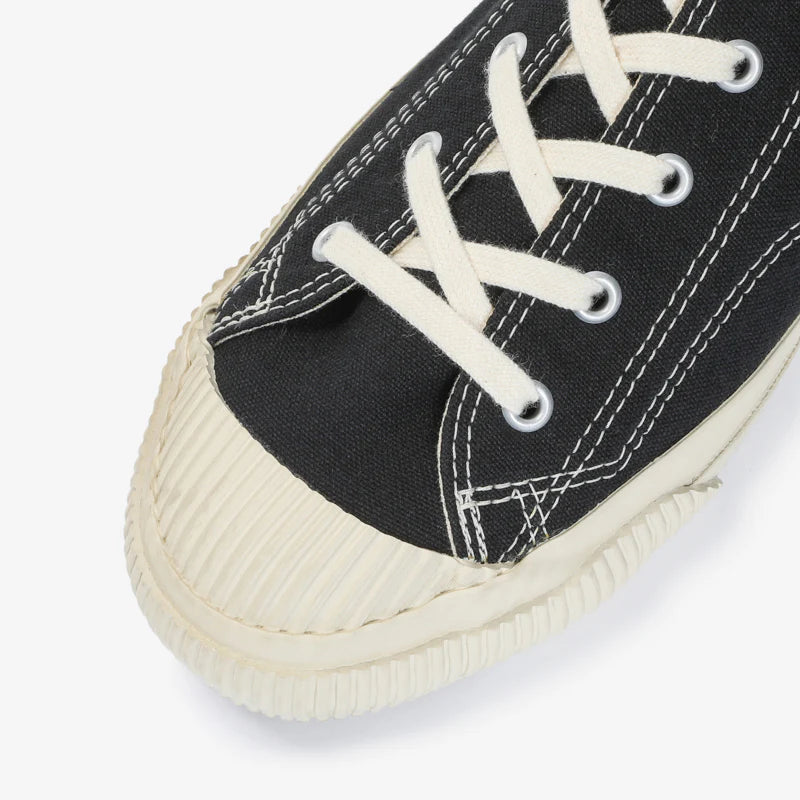 Pras Shellcap Low Sneakers - Kuro/Off White